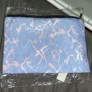 Makeup bag